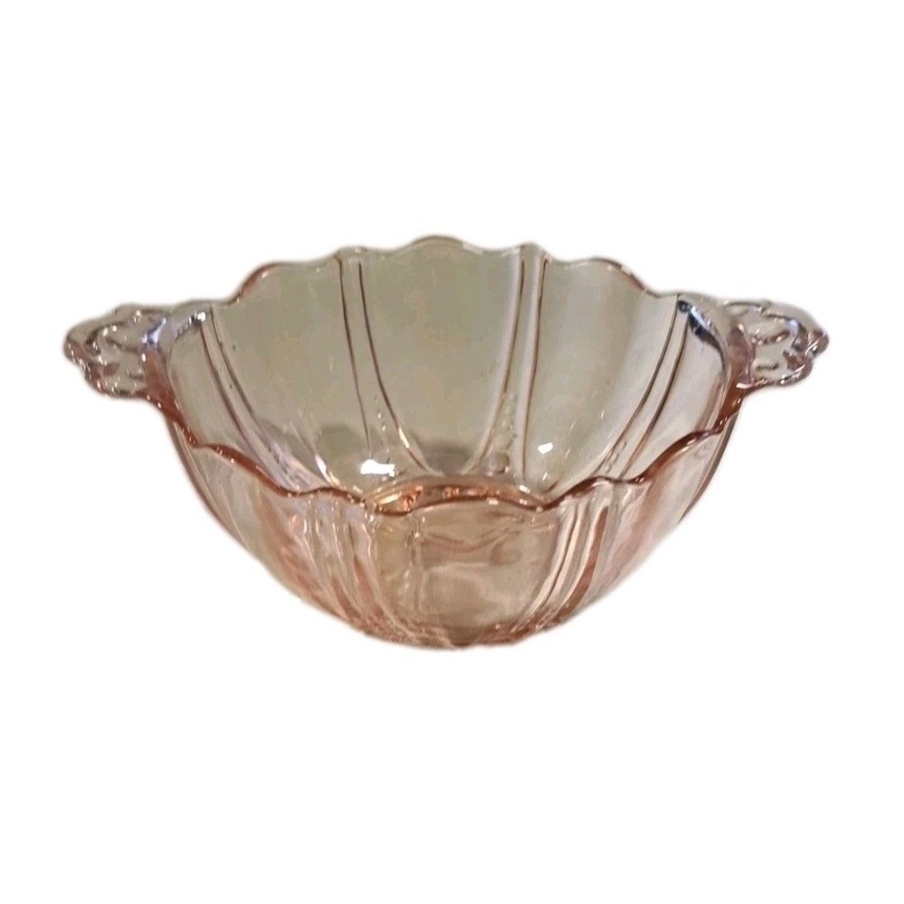 Anchor Hocking Oyster & Pearl Pink Depression Glass Handled Bowl
